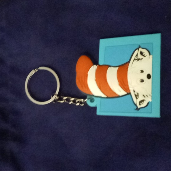 Dr. Seuss | Accessories | Vintage Dr Seuss The Cat In The Hat Keychain ...